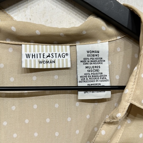 White Stag Women’s shirt Size 1x(16w) tan and white- lightweight - Picture 2 of 4